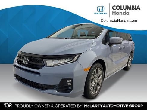 New 2026 Honda Odyssey Touring image 1