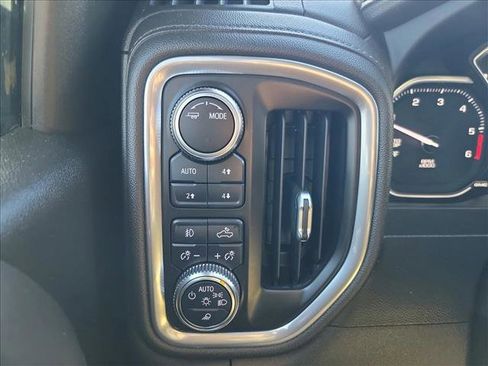 Used 2022 GMC Sierra 1500 Denali w/ Denali Premium Package AWD/4WD image 23