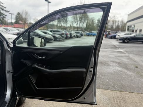 Used 2023 Subaru Outback Premium image 19