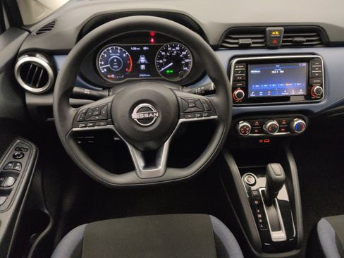 Used 2025 Nissan Versa SV FWD image 22