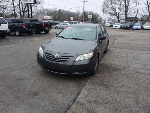 Used 2008 Toyota Camry XLE image 1
