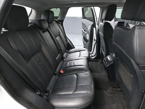 Used 2017 Land Rover Range Rover Evoque SE image 40