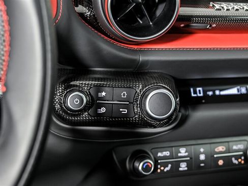 Used 2020 Ferrari 812 Superfast RWD image 42