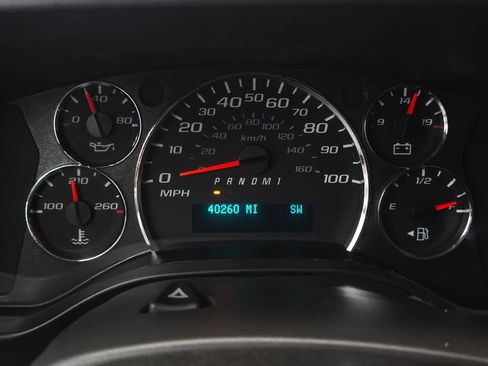 Used 2017 Chevrolet Express 2500 LS RWD image 29