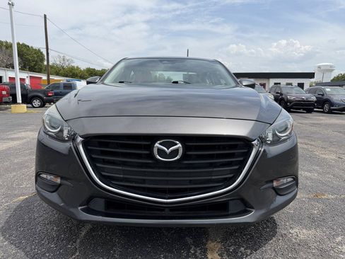 Used 2017 MAZDA MAZDA3 Touring FWD image 2