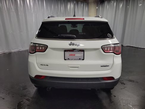 Used 2024 Jeep Compass Latitude AWD/4WD image 7