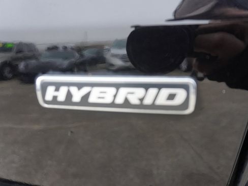 Certified 2024 Ford Escape ST-Line w/ Equipment Group 301A image 30