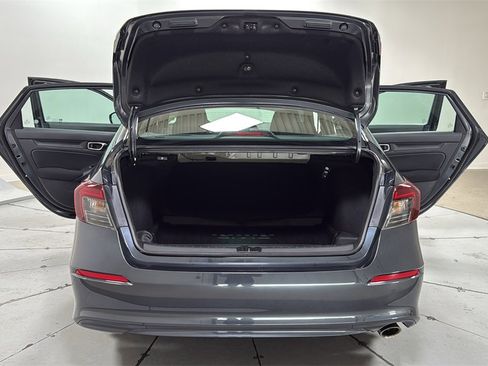 Used 2025 Honda Civic Sport image 16