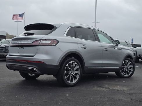 Used 2022 Lincoln Nautilus Reserve image 17