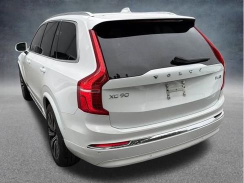 Used 2025 Volvo XC90 B6 Plus AWD/4WD image 4