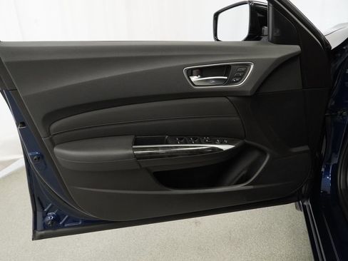 Used 2020 Acura TLX w/ Technology Package FWD image 40