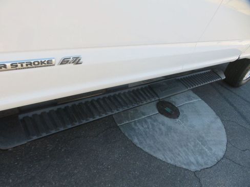 Used 2019 Ford F250 XLT AWD/4WD image 15