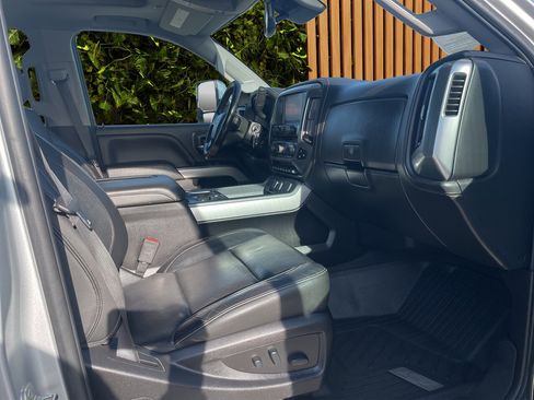 Used 2019 Chevrolet Silverado 3500 LTZ w/ LTZ Plus Package AWD/4WD image 10
