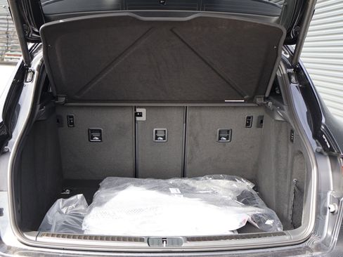 New 2026 Porsche Macan S AWD/4WD image 23