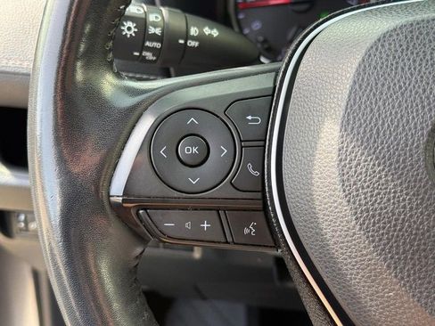 Used 2019 Toyota RAV4 XLE w/ Convenience Package AWD/4WD image 19