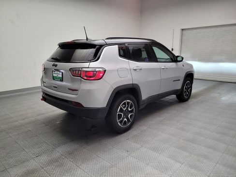 Used 2024 Jeep Compass Trailhawk image 9