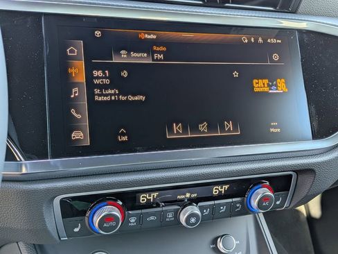 New 2025 Audi Q3 2.0T Premium image 9