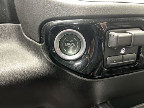 Certified 2023 Chevrolet Silverado 1500 RST image 22