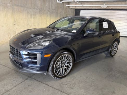 Certified 2020 Porsche Macan S AWD/4WD image 1