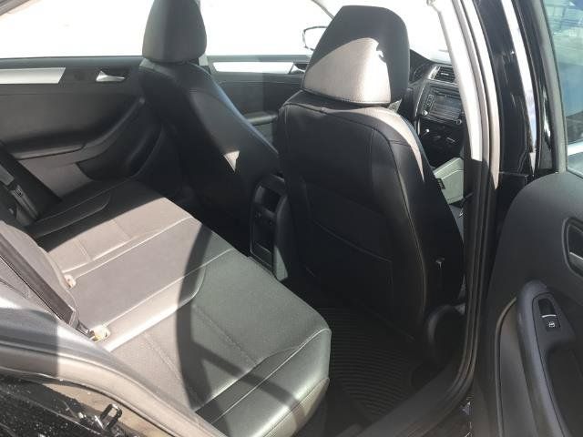 Used 2014 Volkswagen Jetta SE FWD image 10
