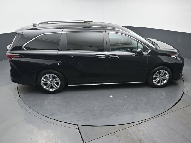 Certified 2023 Toyota Sienna XSE w/ XSE Plus Package AWD/4WD image 44
