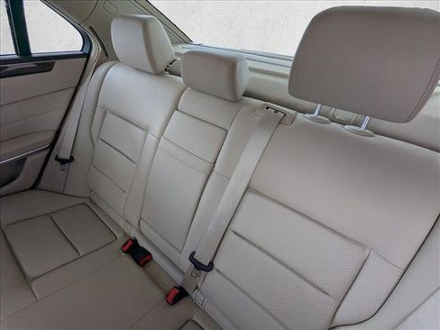Used 2016 Mercedes-Benz E 350 Sedan image 11