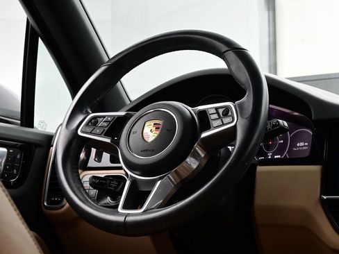 Certified 2023 Porsche Cayenne Platinum Edition AWD/4WD image 20