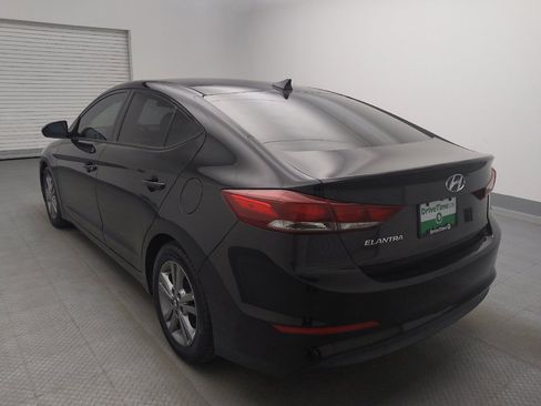 Used 2017 Hyundai Elantra SE w/ SE A/T Tech Package 03 FWD image 5
