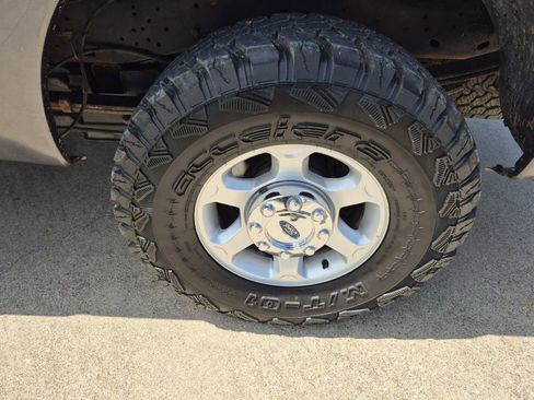 Used 2016 Ford F250 XLT AWD/4WD image 10