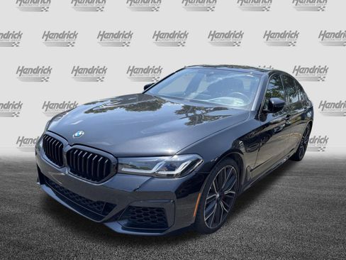 Used 2023 BMW 540i w/ M Sport Package RWD image 8