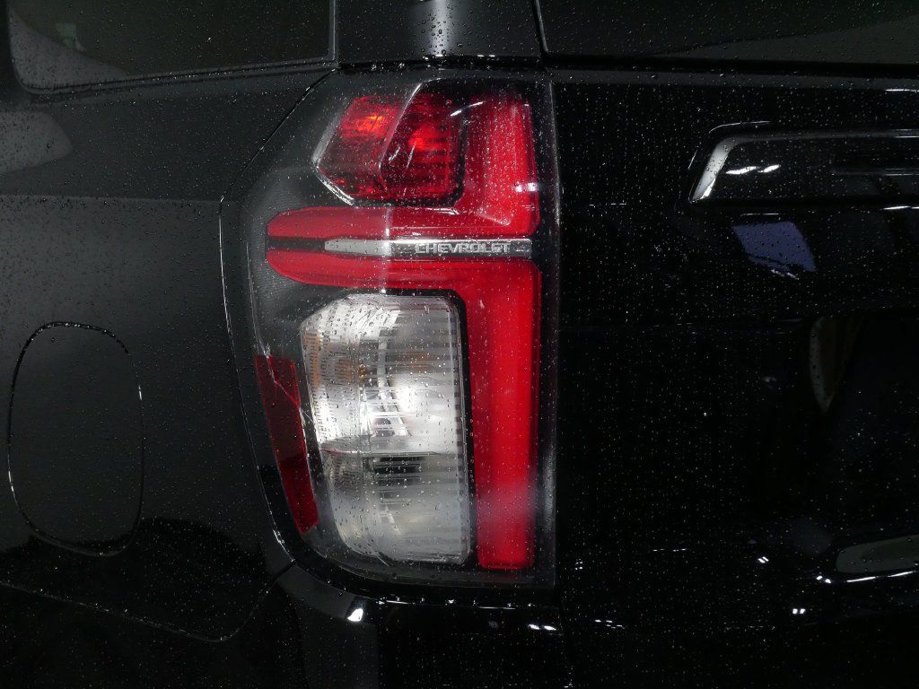 Used 2021 Chevrolet Tahoe Z71 AWD/4WD image 12