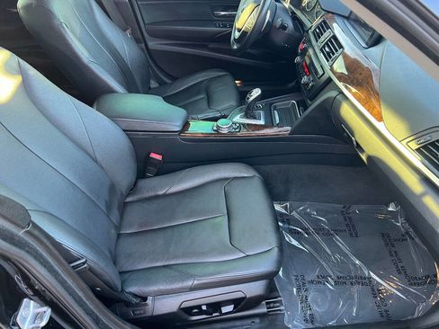 Used 2014 BMW 328i Gran Turismo xDrive image 26