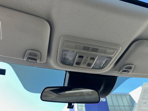 Used 2019 Honda Civic EX image 19