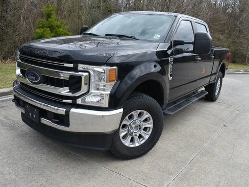 Used 2021 Ford F250 XL w/ STX Appearance Package image 7