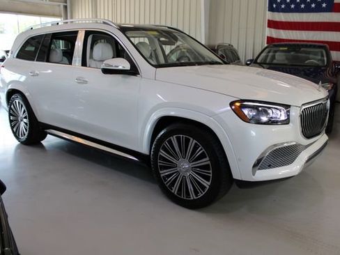 Used 2022 Mercedes-Benz Maybach GLS 600 4MATIC image 67