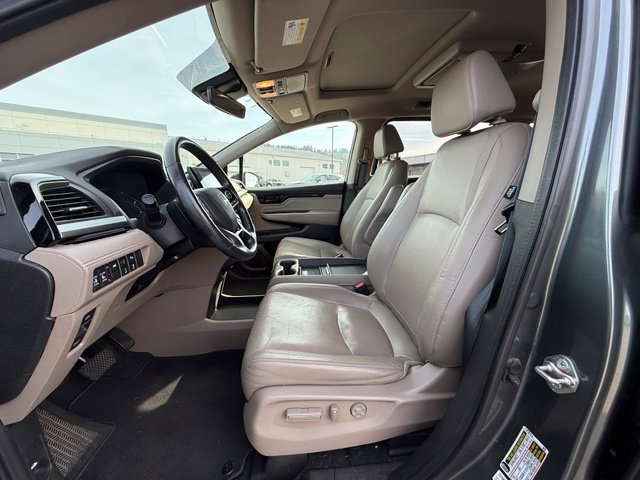 Used 2018 Honda Odyssey Elite image 12