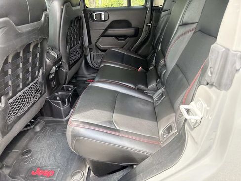 Used 2021 Jeep Gladiator Rubicon w/ LED Lighting Group AWD/4WD image 15
