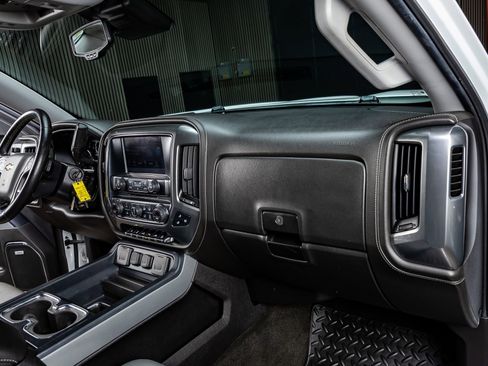 Used 2016 Chevrolet Silverado 1500 LTZ Z71 image 16