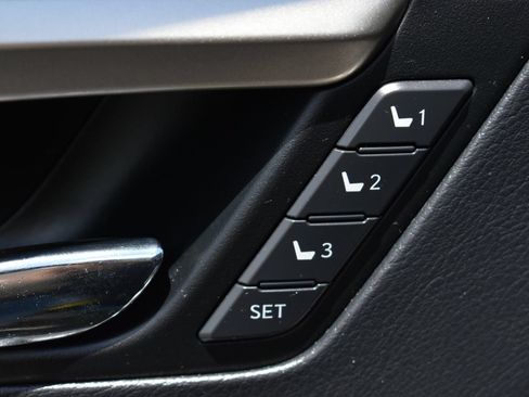 Used 2019 Lexus RX 350 AWD w/ Navigation Package image 13