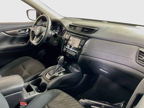 Used 2019 Nissan Rogue SV AWD/4WD image 27