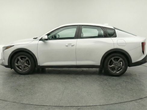 Used 2025 Kia K4 FWD image 5
