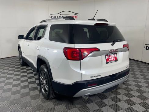 Used 2017 GMC Acadia SLT image 4