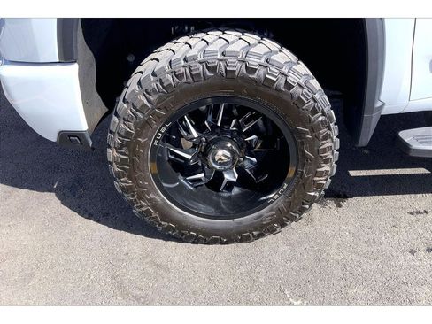 Used 2026 Chevrolet Silverado 3500 High Country w/ Technology Package AWD/4WD image 10
