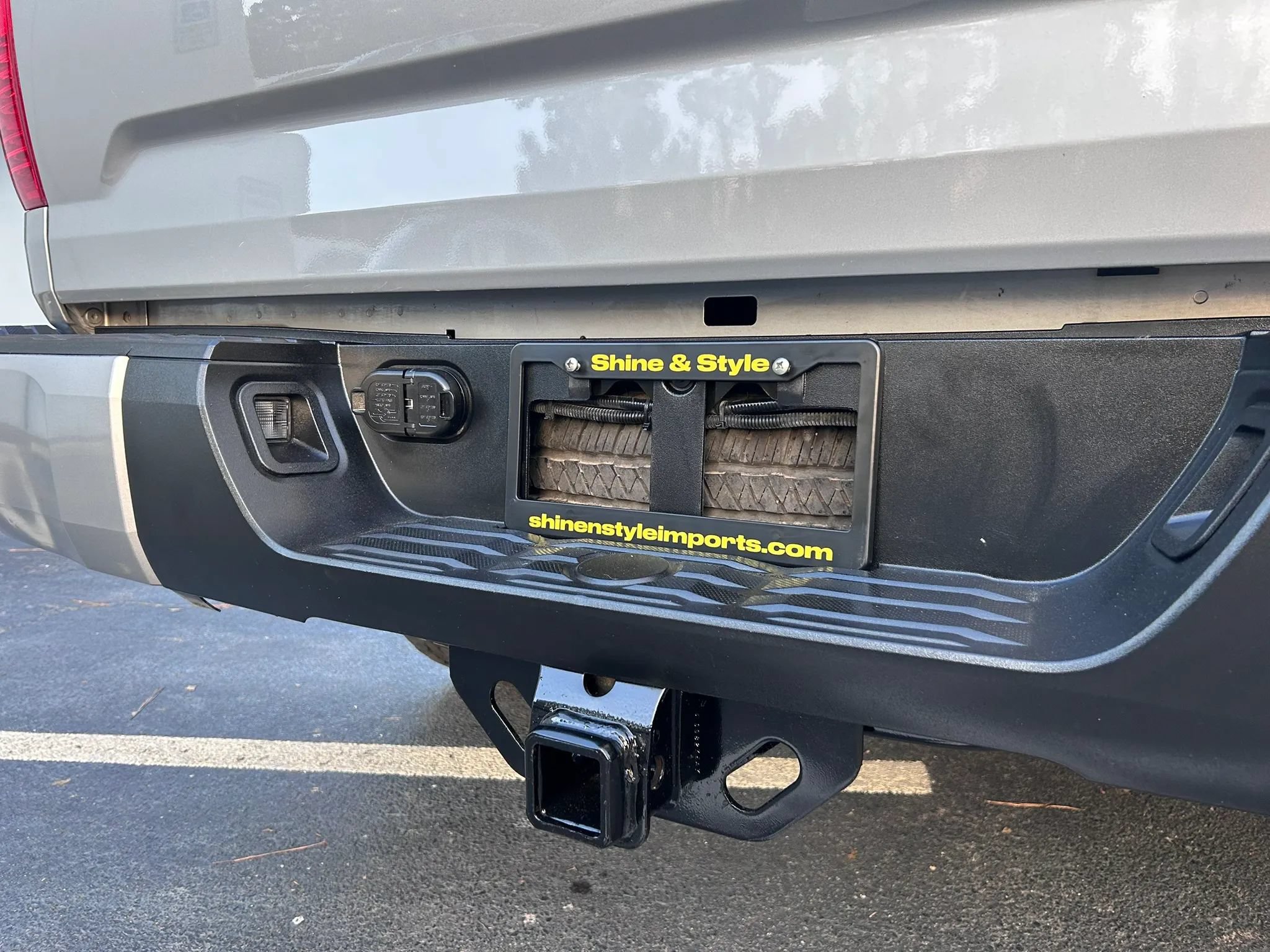 Used 2018 Toyota Tundra SR5 w/ SR5 Upgrade Package RWD image 9