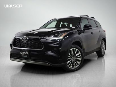 Used 2025 Toyota Highlander Platinum
