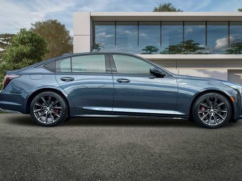 New 2026 Cadillac CT5 V RWD image 3