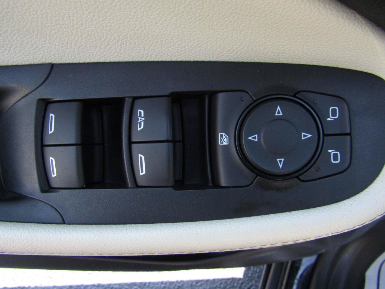 Used 2020 Buick Encore GX Select FWD image 12