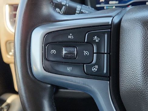 Used 2023 Chevrolet Tahoe Z71 w/ Z71 Off-Road Package image 17