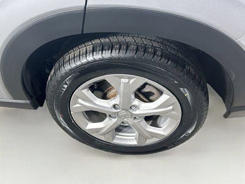 Used 2025 Honda HR-V LX image 5