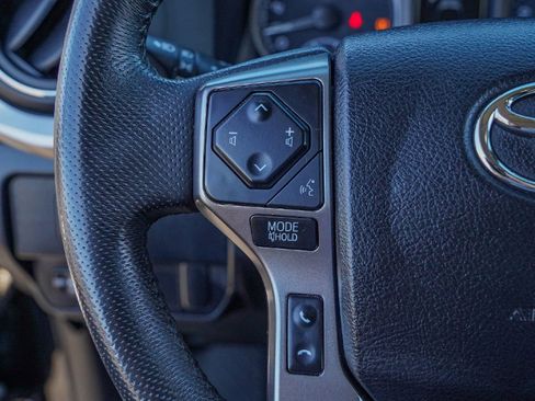 Used 2021 Toyota Tacoma SR5 image 11